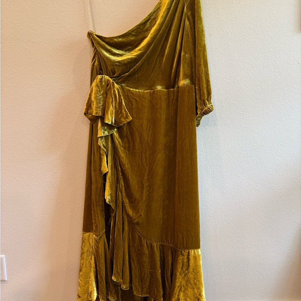 J.Crew Silk Blend Velvet Dress in Rich Gold